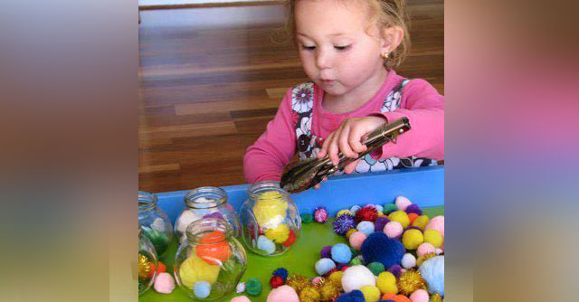 fine motor skills activities for 3-4 year old