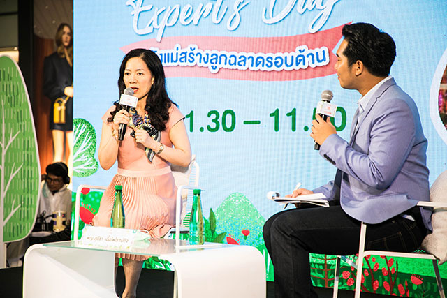 คุณหมอสุธีรา Mom Expert's Talk