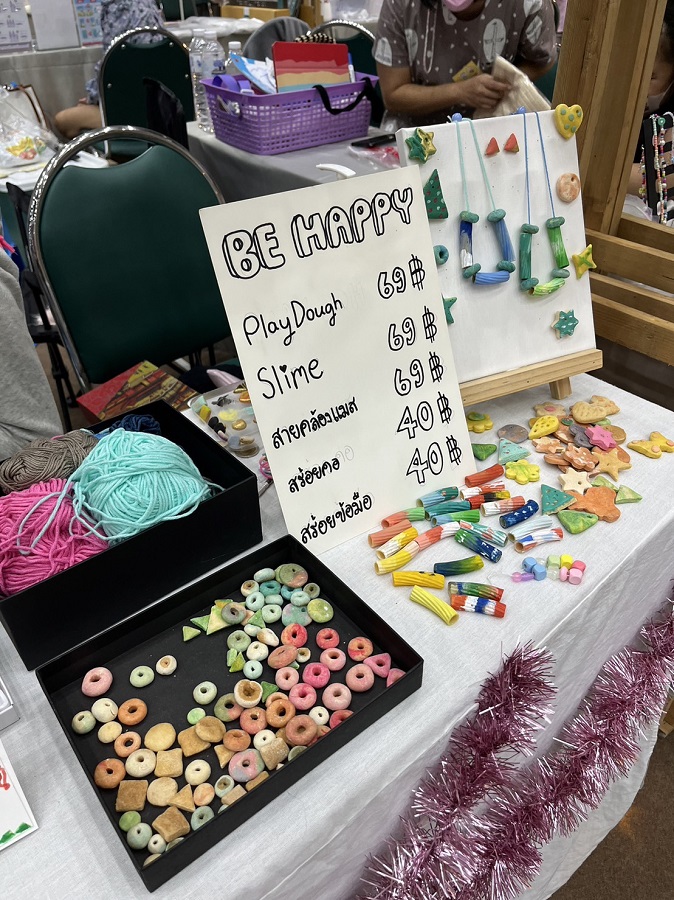 Be Happy สินค้า Handmade และงาน Craft สุดน่ารักฝีมือน้องลัลน์ น้องลิลน์ และน้องยูกิ