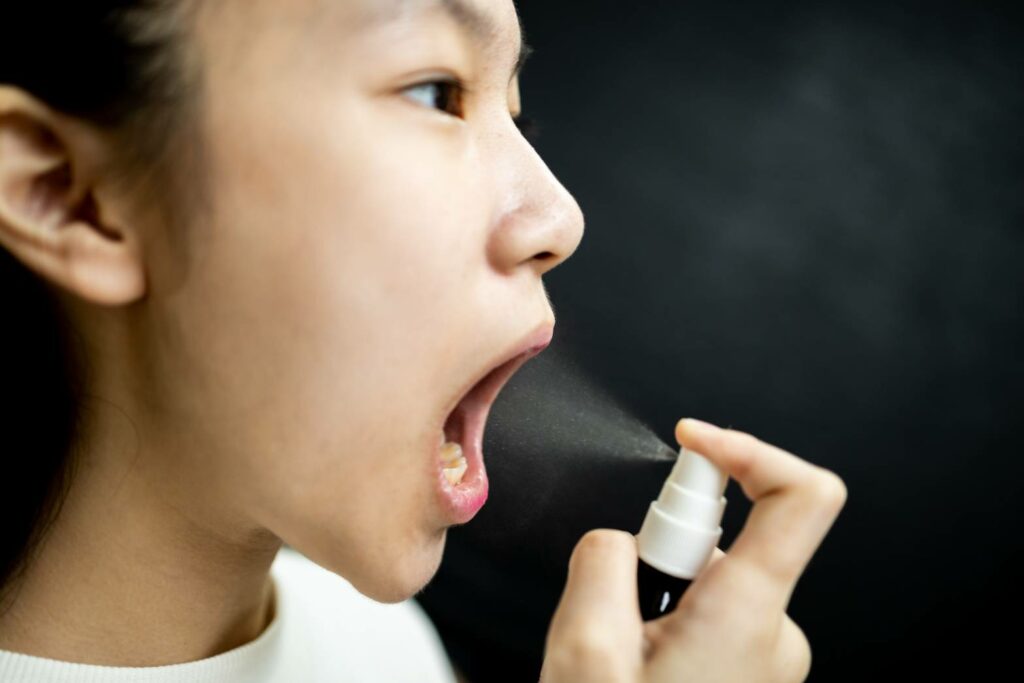 Propolizkid โพรโพลิซคิด เด็กเจ็บคอ เด็กไอ ลูกป่วย สเปรย์พ่นคอเด็ก