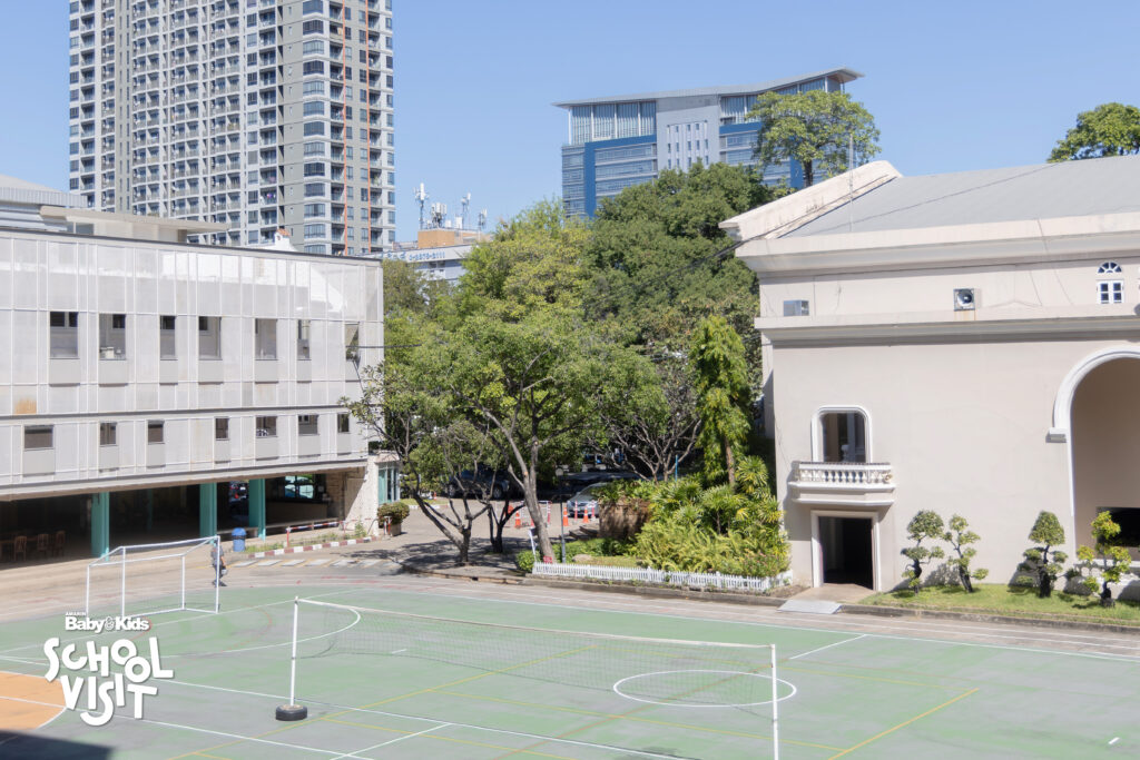 โรงเรียนเขมะสิริอนุสสรณ์