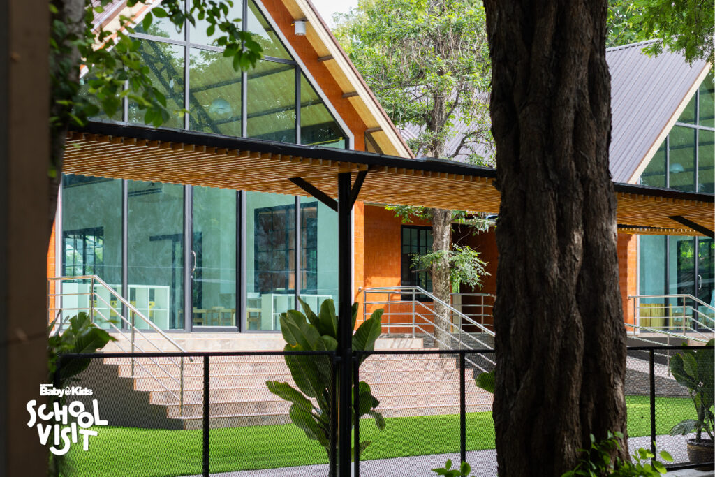 โรงเรียนสาธิตปทุม